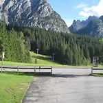 Giuliana Apartament *